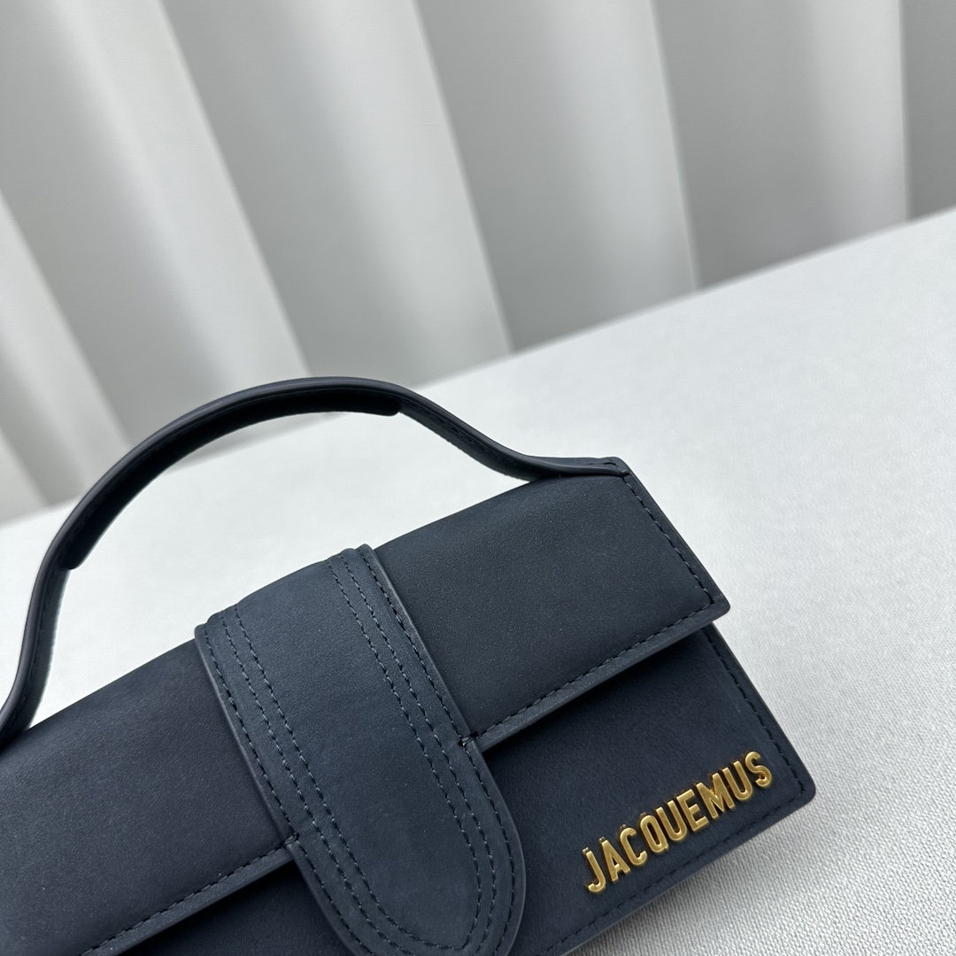 Jacquemus Satchel Bags